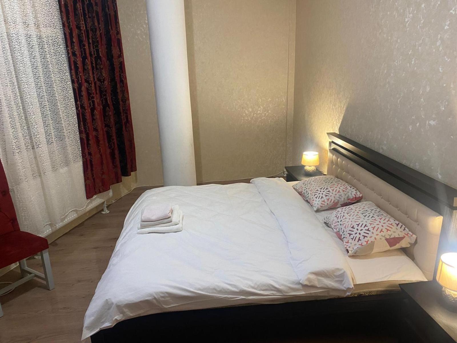 Suite Stay Яш Екстериор снимка